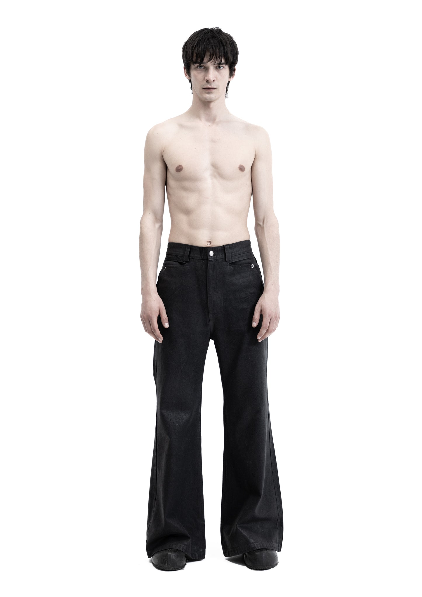 WAXED FLARED DENIM