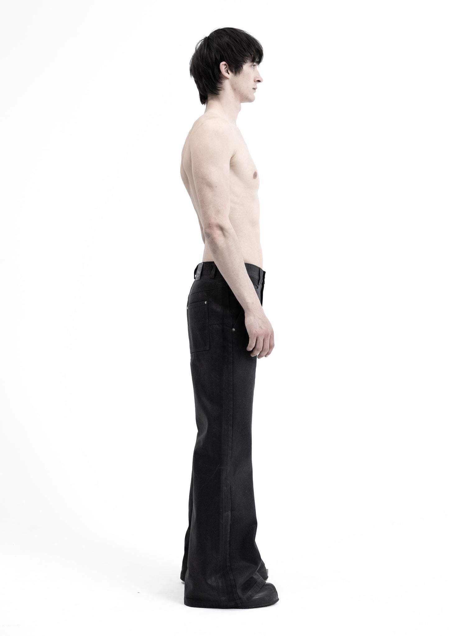 WAXED FLARED DENIM