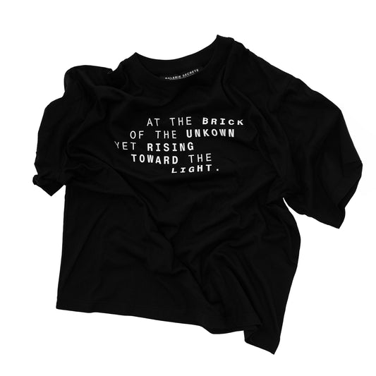 BLACK PRINTED T-SHIRT