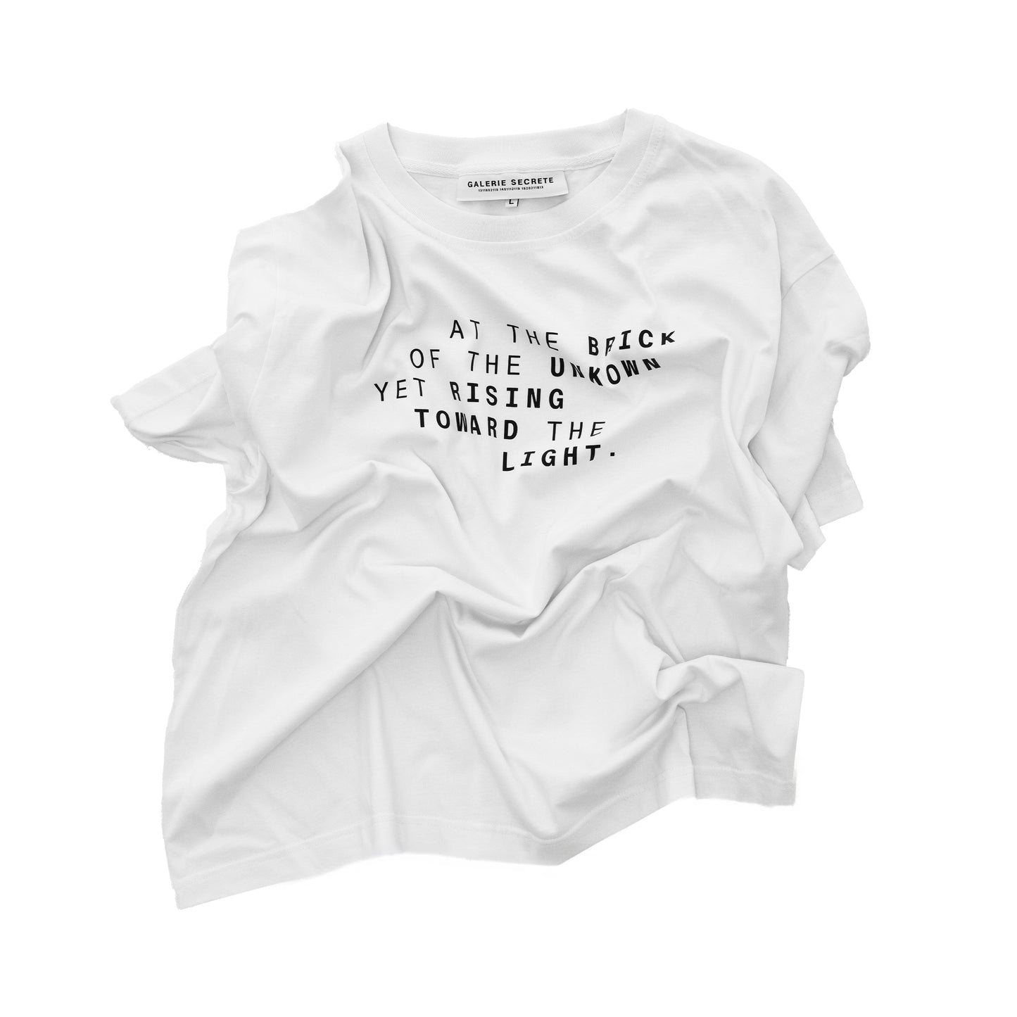 WHITE PRINTED T-SHIRT