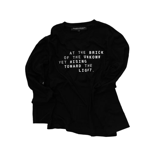 BLACK PRINTED LONGSLEEVE