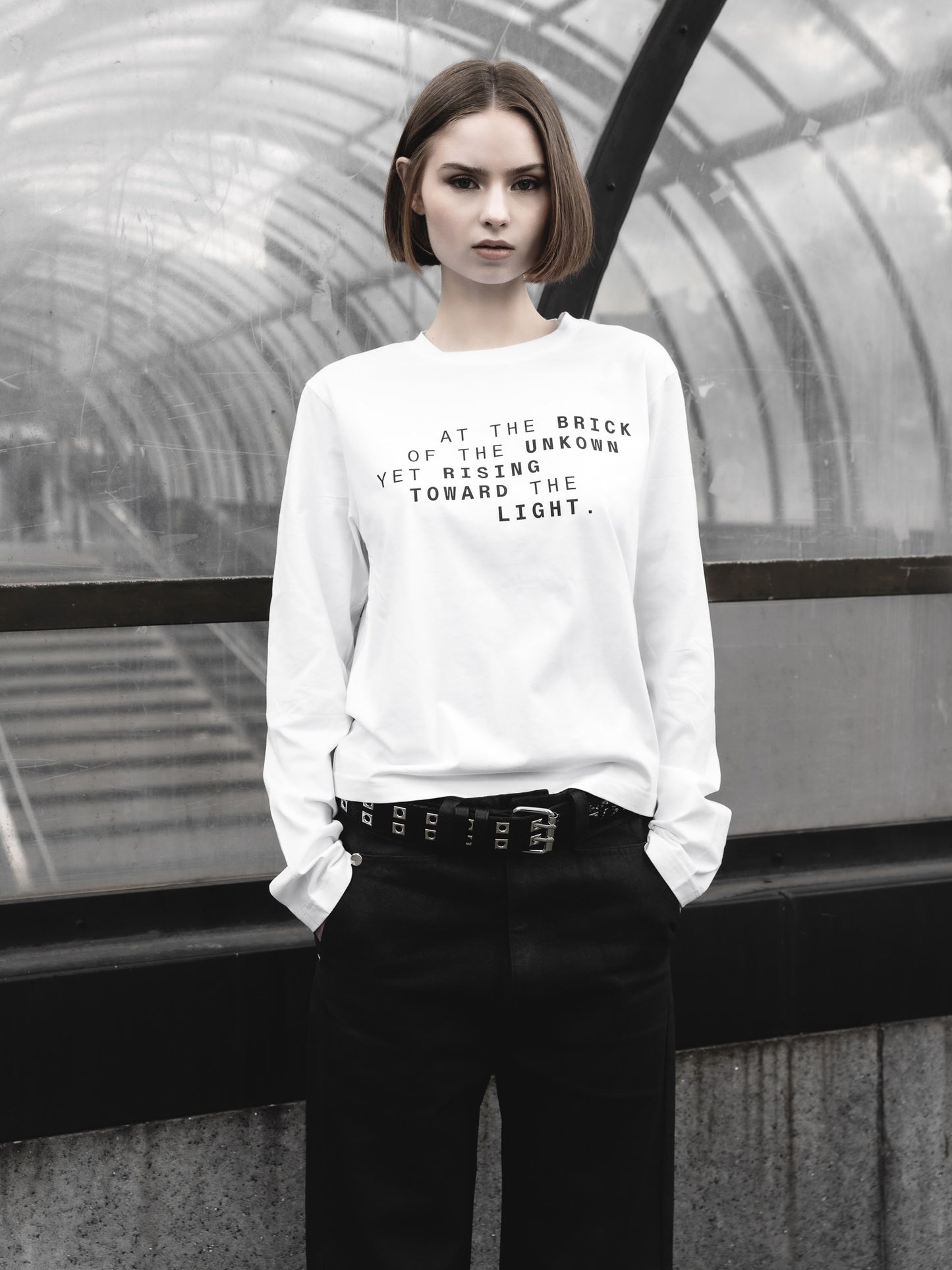WHITE PRINTED LONGSLEEVE
