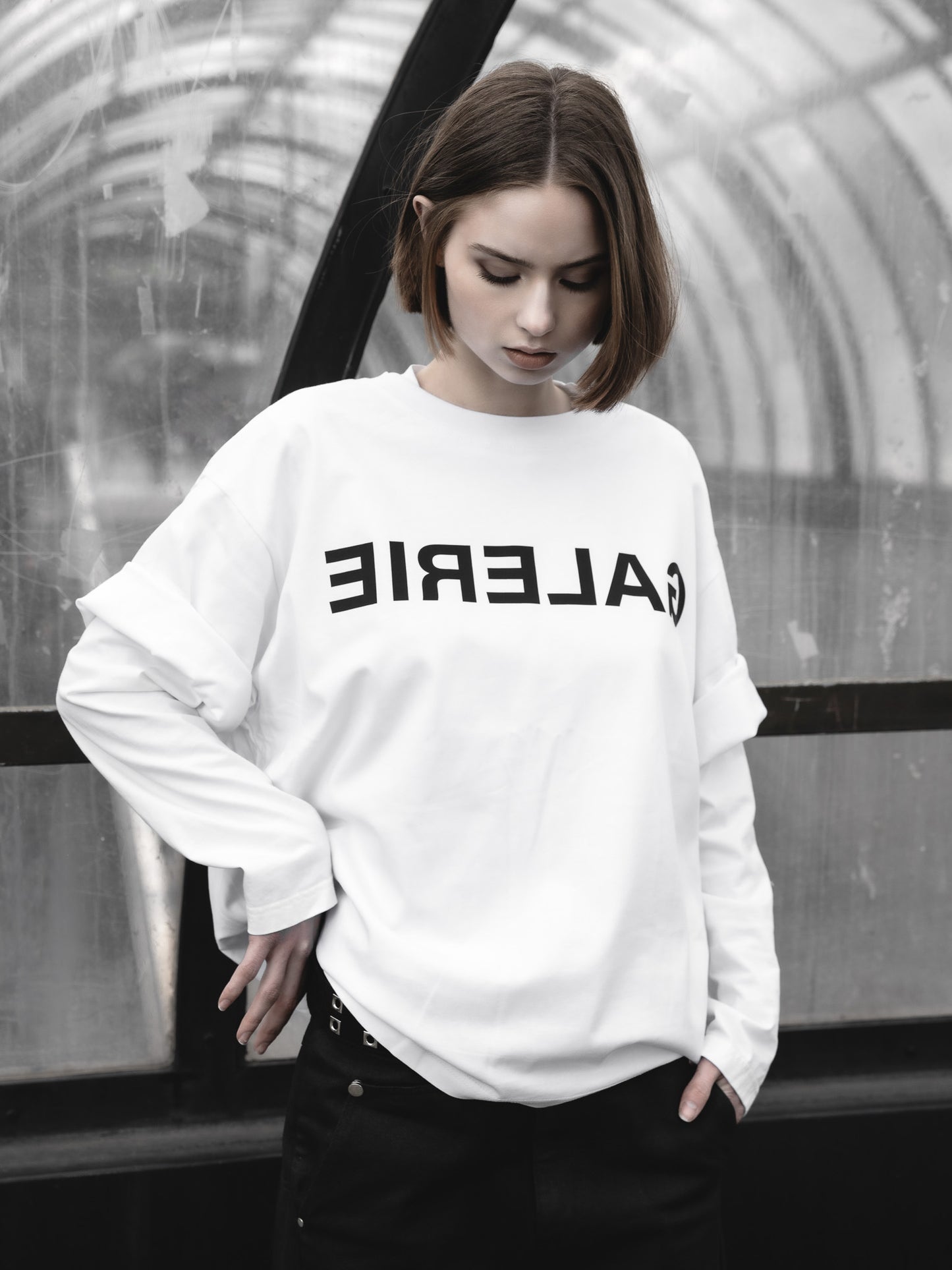 WHITE PRINTED T-SHIRT