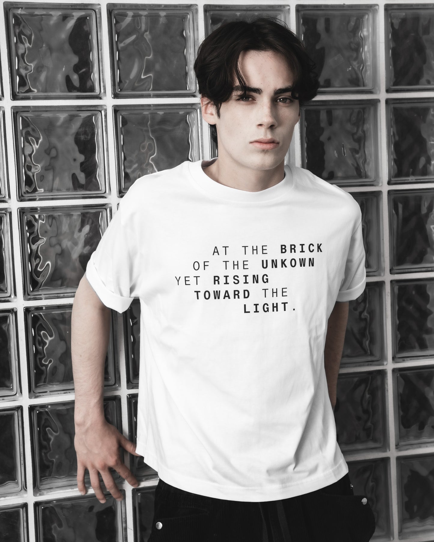 WHITE PRINTED T-SHIRT