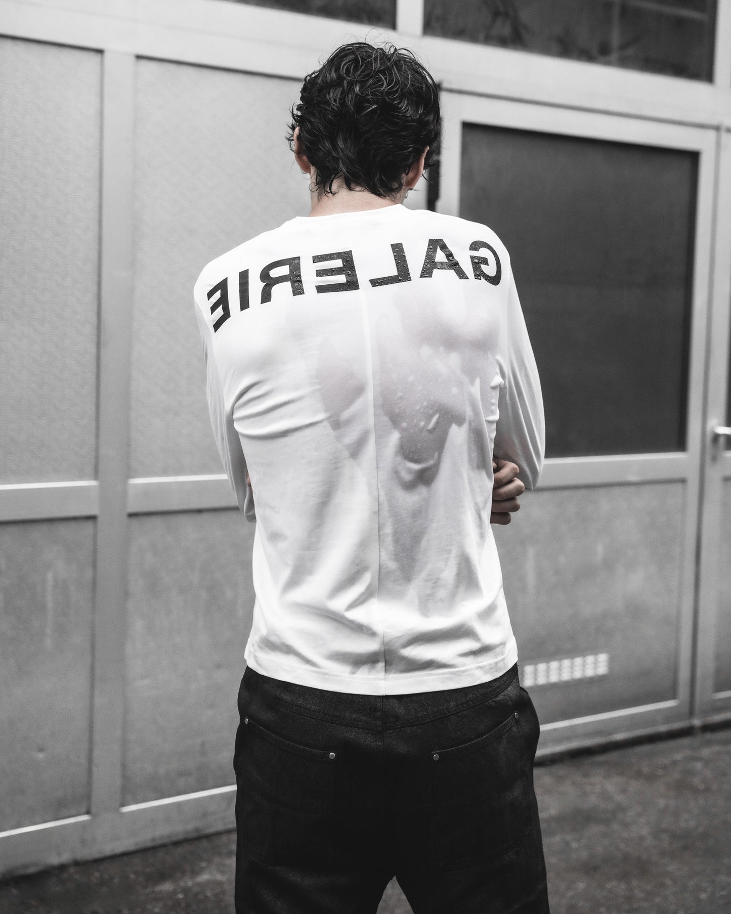 WHITE PRINTED LONGSLEEVE