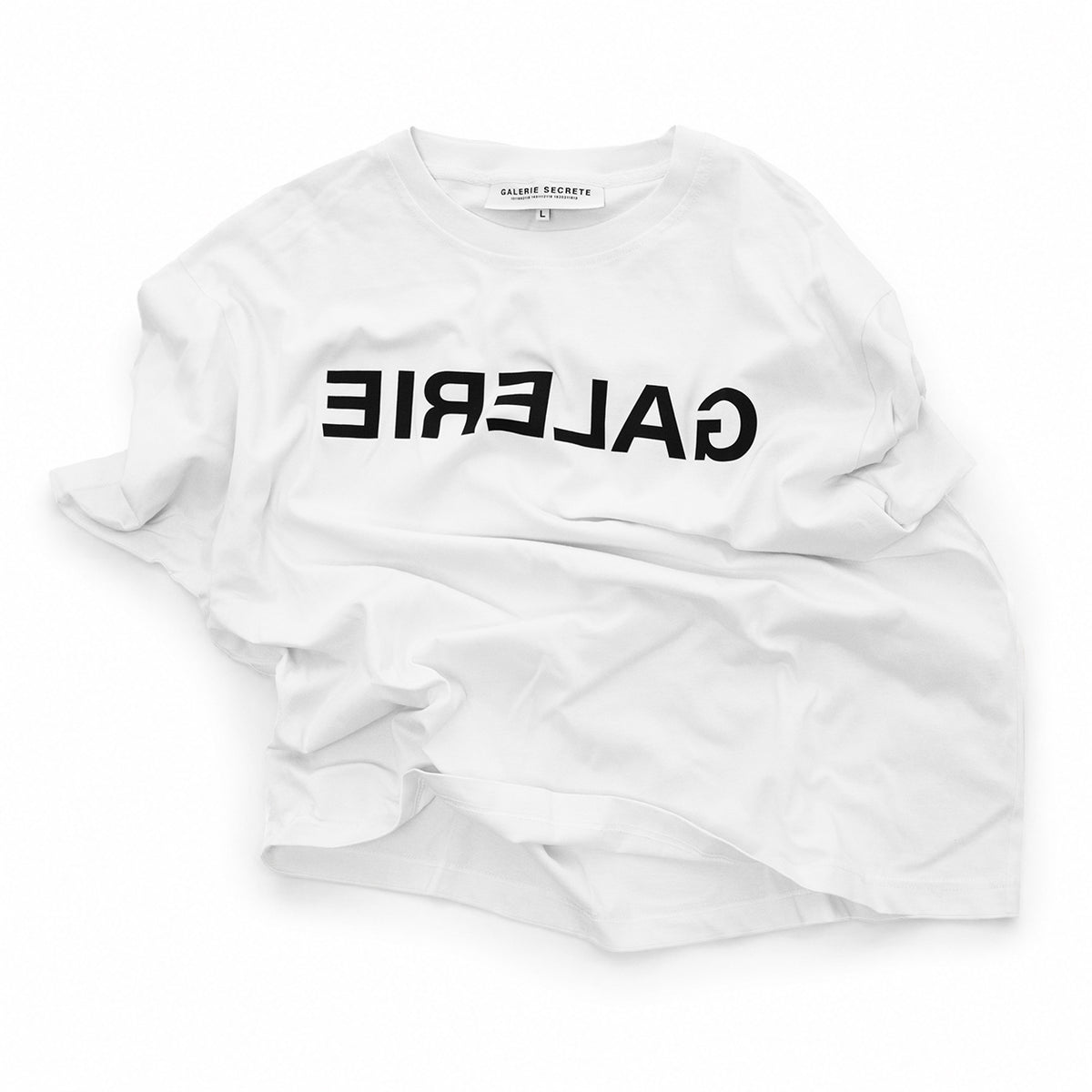 WHITE PRINTED T-SHIRT