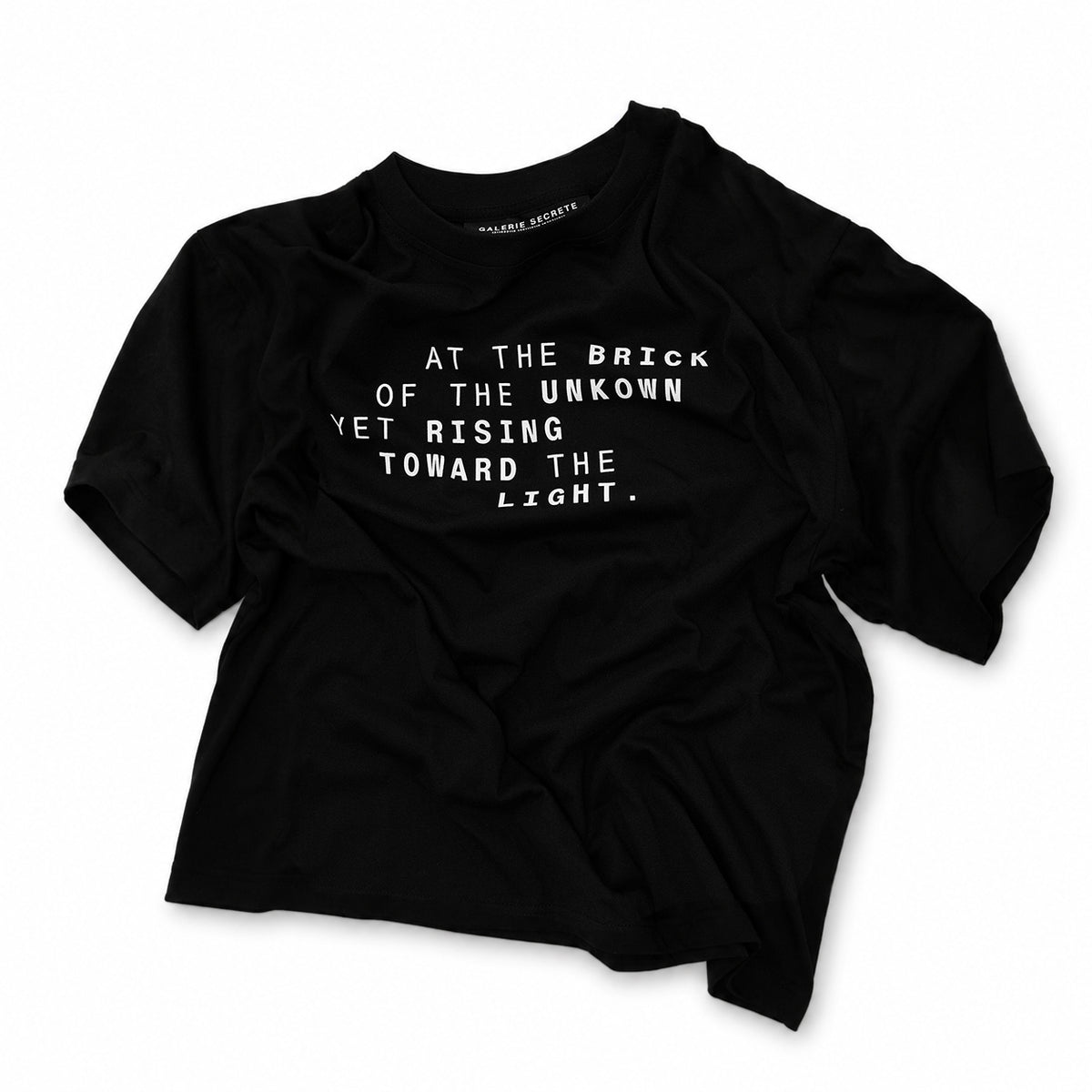 BLACK PRINTED T-SHIRT